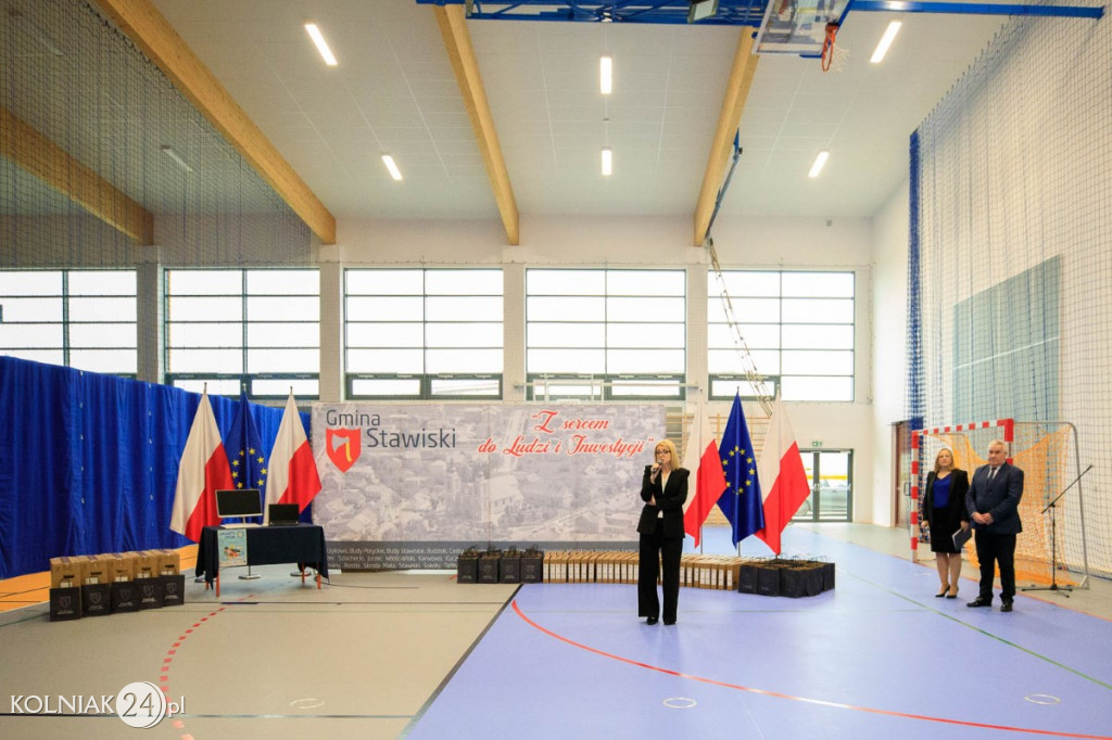 Uroczyste przekazanie sprzętu z programu 