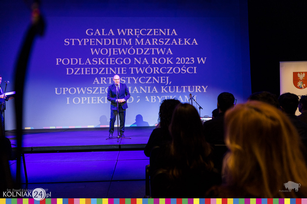 Marszałek wyróżnił ludzi kultury