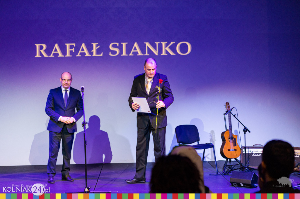 Marszałek wyróżnił ludzi kultury