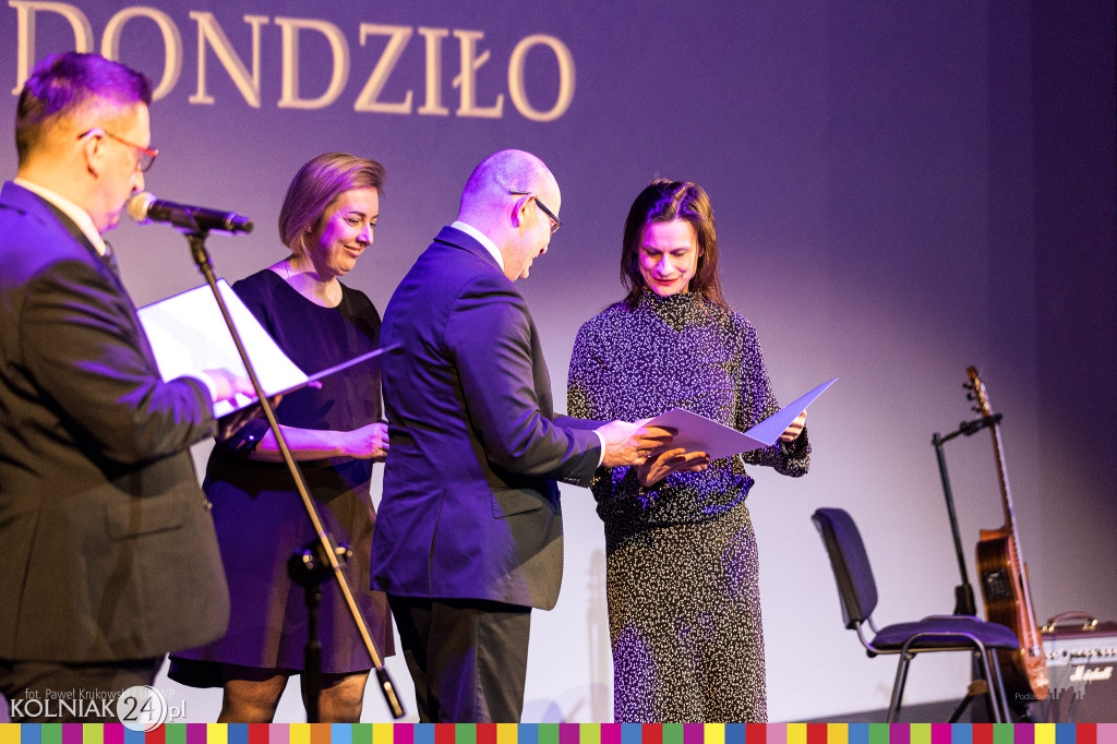 Marszałek wyróżnił ludzi kultury