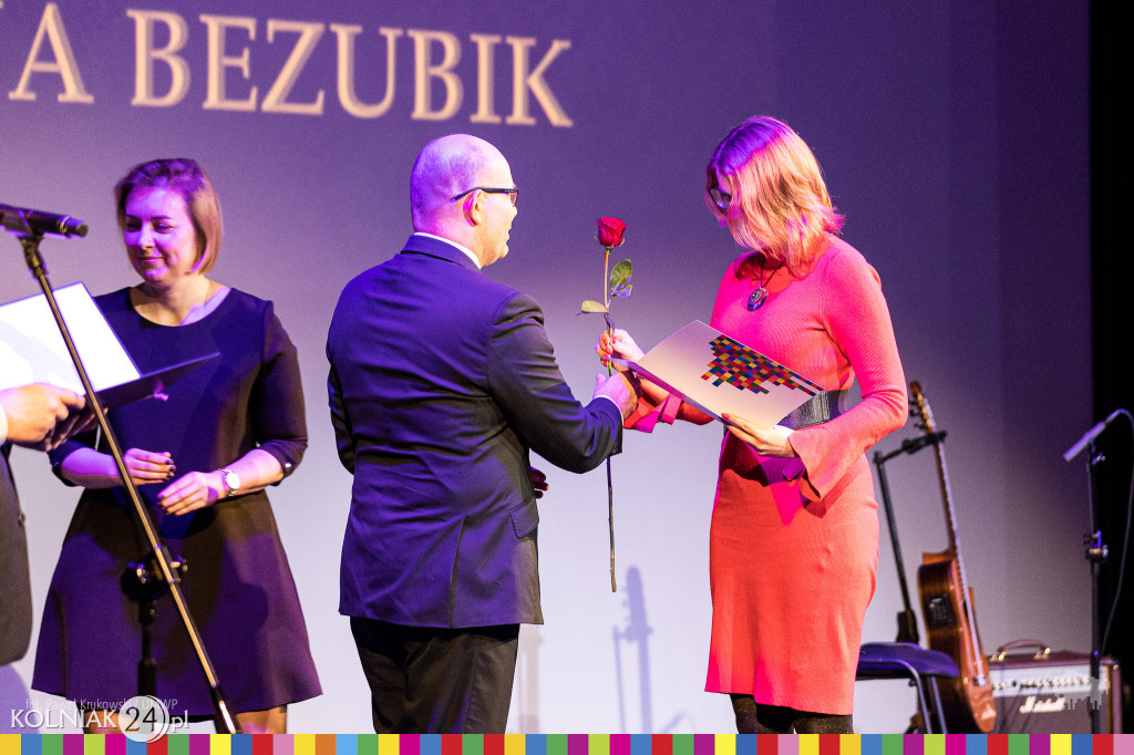 Marszałek wyróżnił ludzi kultury
