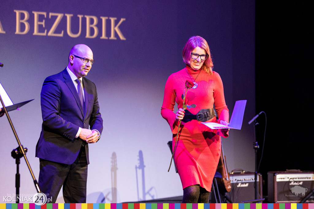 Marszałek wyróżnił ludzi kultury