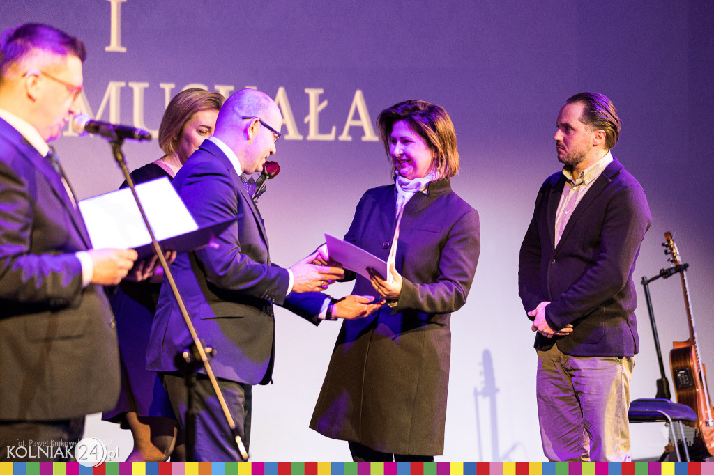Marszałek wyróżnił ludzi kultury