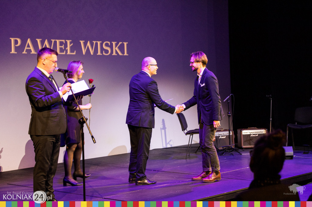 Marszałek wyróżnił ludzi kultury