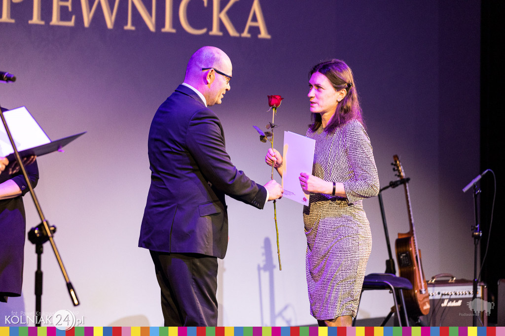 Marszałek wyróżnił ludzi kultury