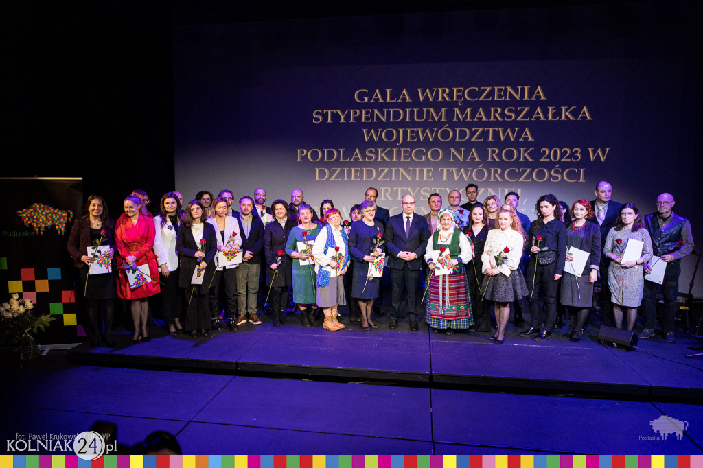 Marszałek wyróżnił ludzi kultury