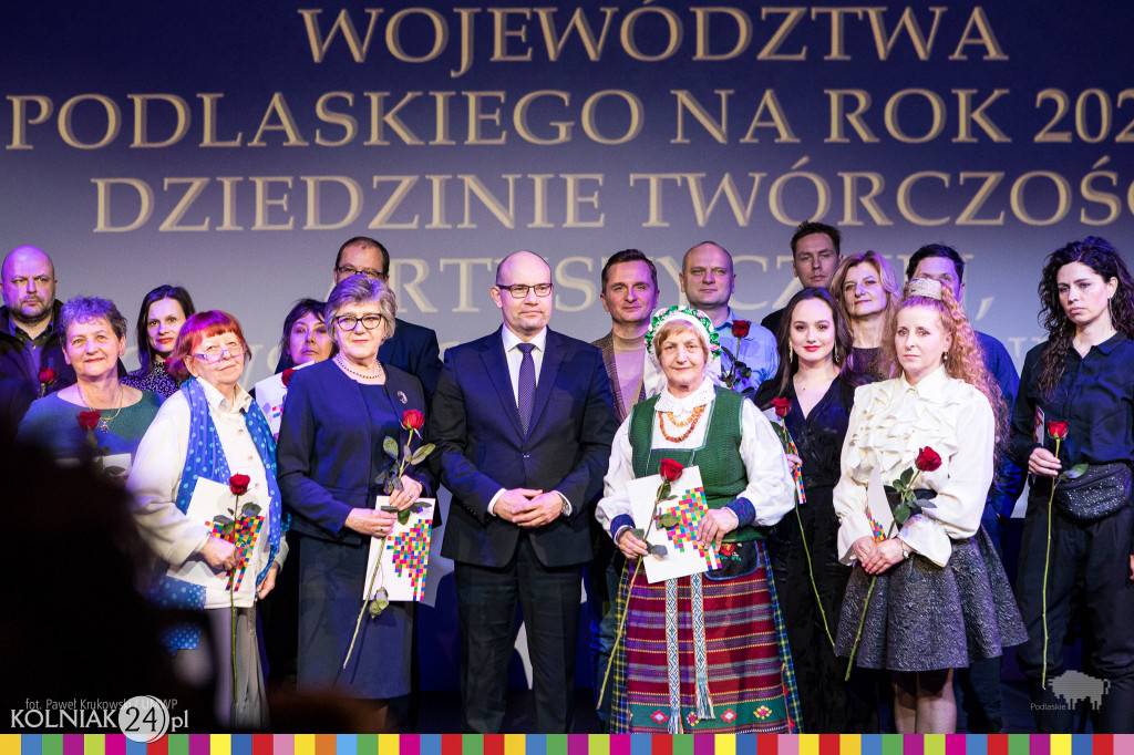 Marszałek wyróżnił ludzi kultury