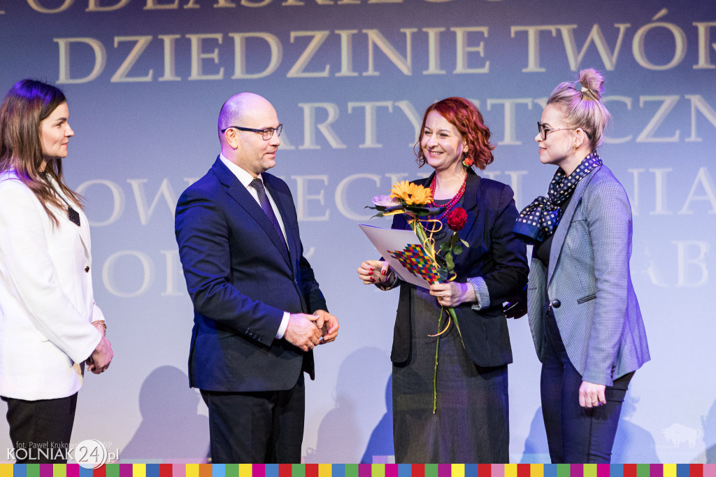 Marszałek wyróżnił ludzi kultury
