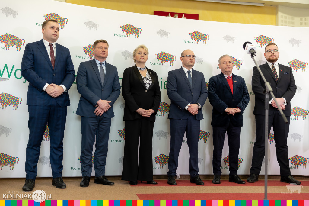 Jeszcze więcej pieniędzy