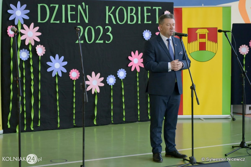 Koncert z okazji Dnia Kobiet w Zabielu