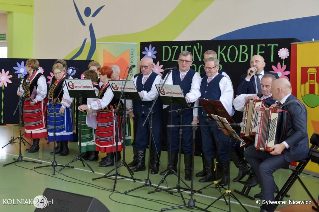 Koncert z okazji Dnia Kobiet w Zabielu