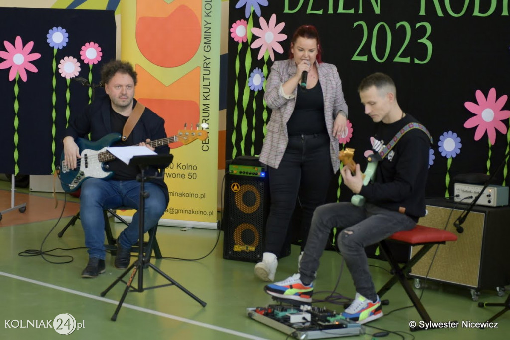 Koncert z okazji Dnia Kobiet w Zabielu