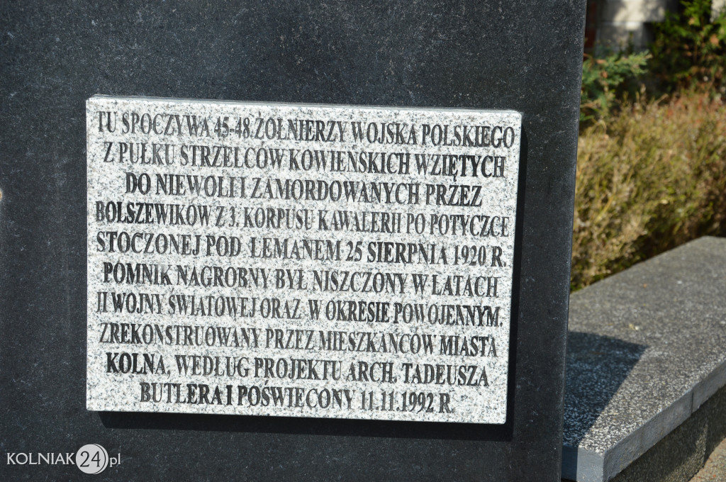 Nowa tablica na Starym Cmentarzu w Kolnie