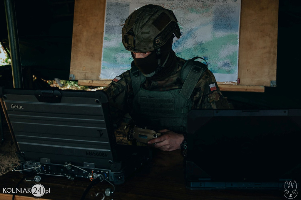 ANAKONDA-23