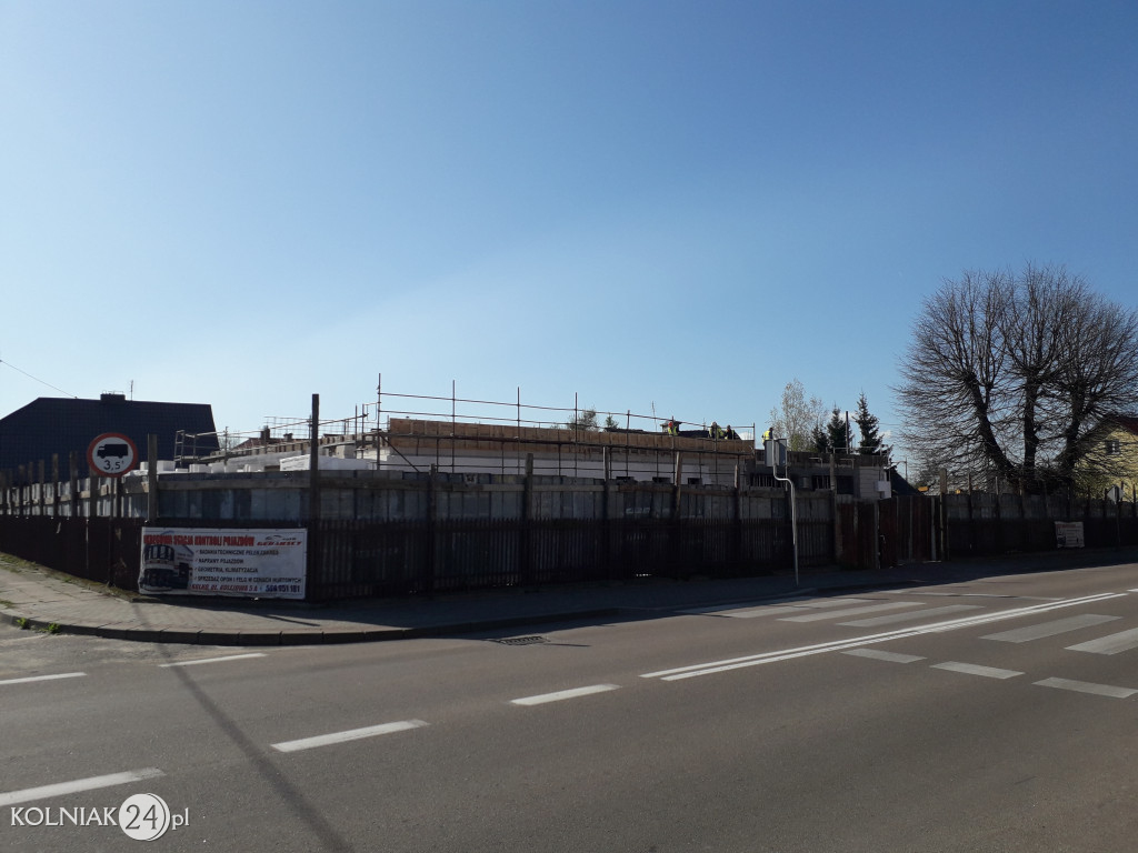 Trwa budowa filii łomżyńskiego pogotowia w Kolnie