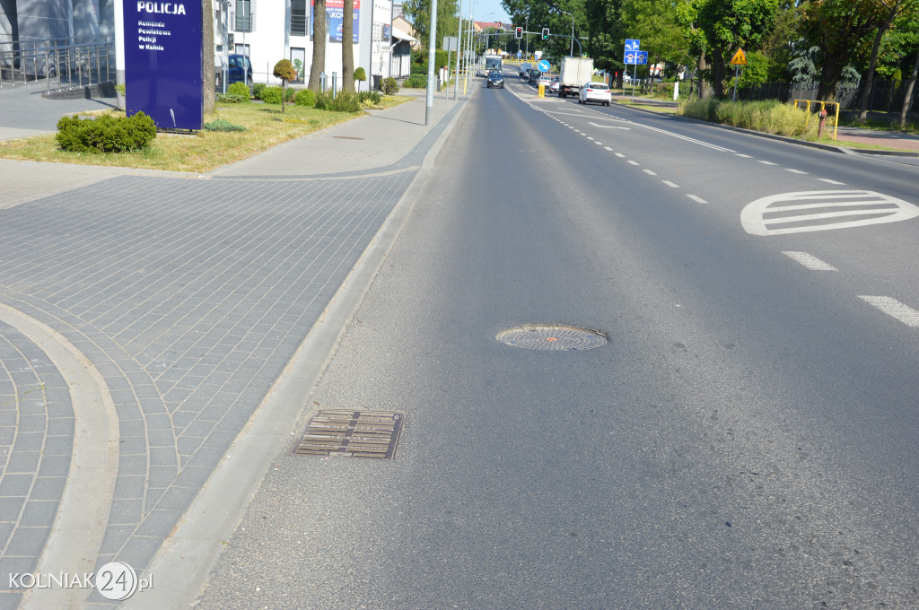 Studzienki na głównej ulicy w Kolnie
