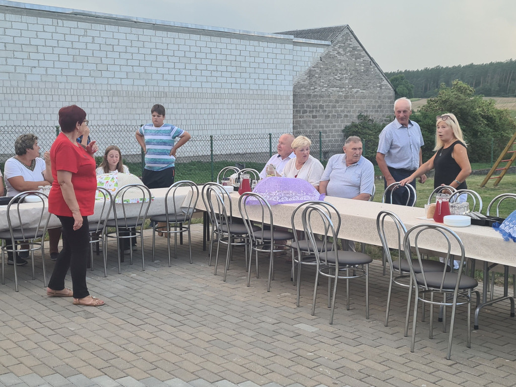 Piknik integracyjny w Dzierzbi