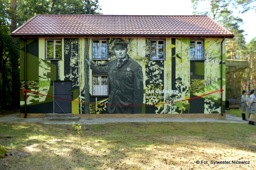 Odsłonięcie muralu w Koźle