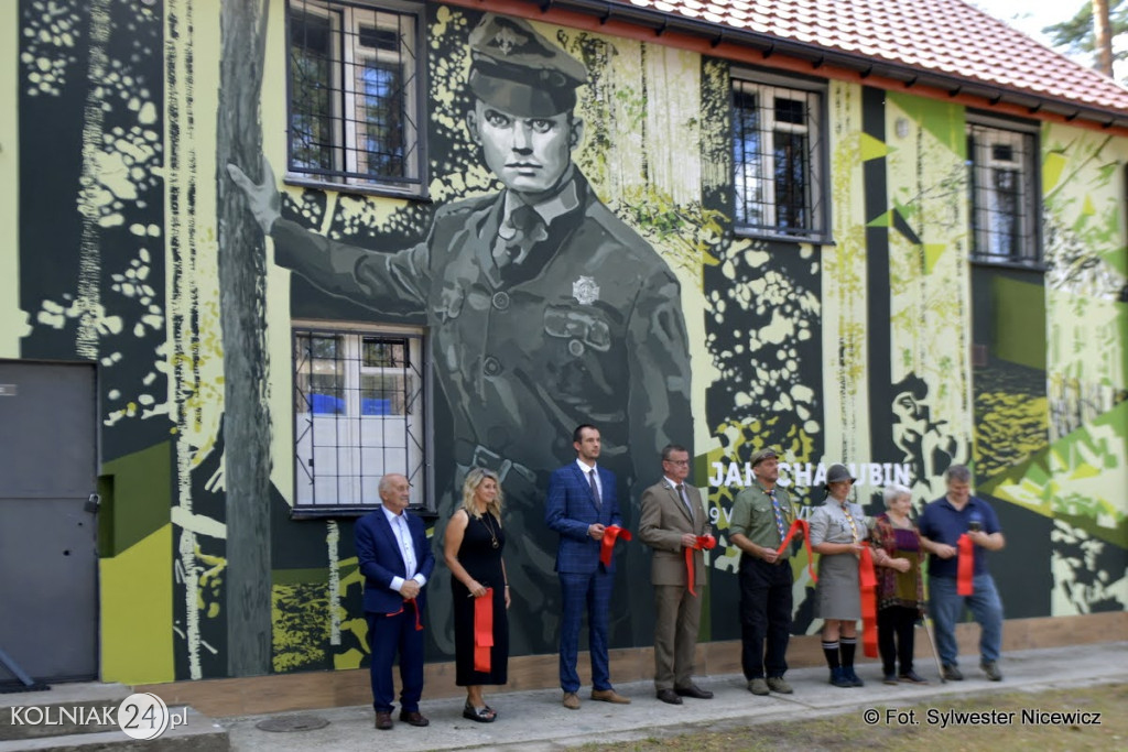 Odsłonięcie muralu w Koźle