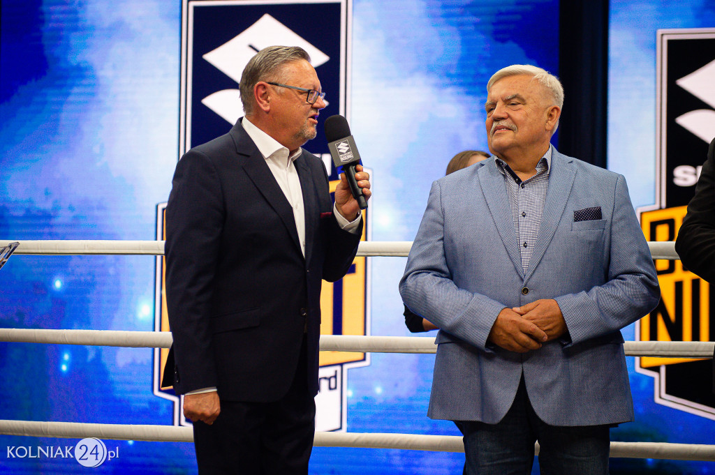 Gala Boksu w Kolnie: rozpoczęcie