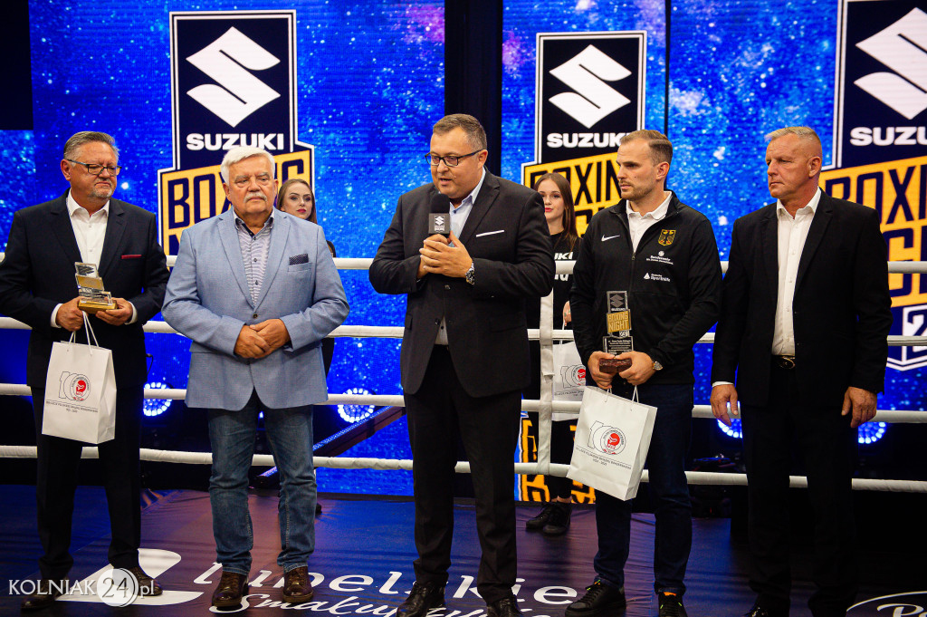 Gala Boksu w Kolnie: rozpoczęcie