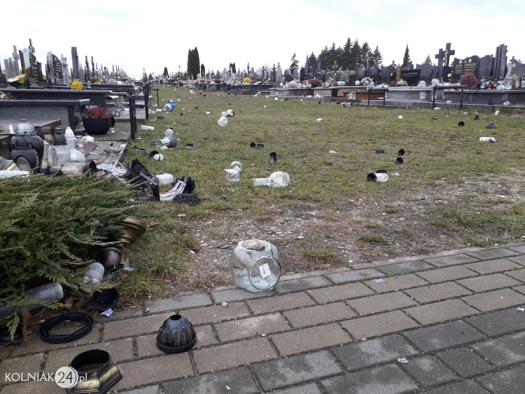 Nowy Cmentarz w Kolnie po wichurze