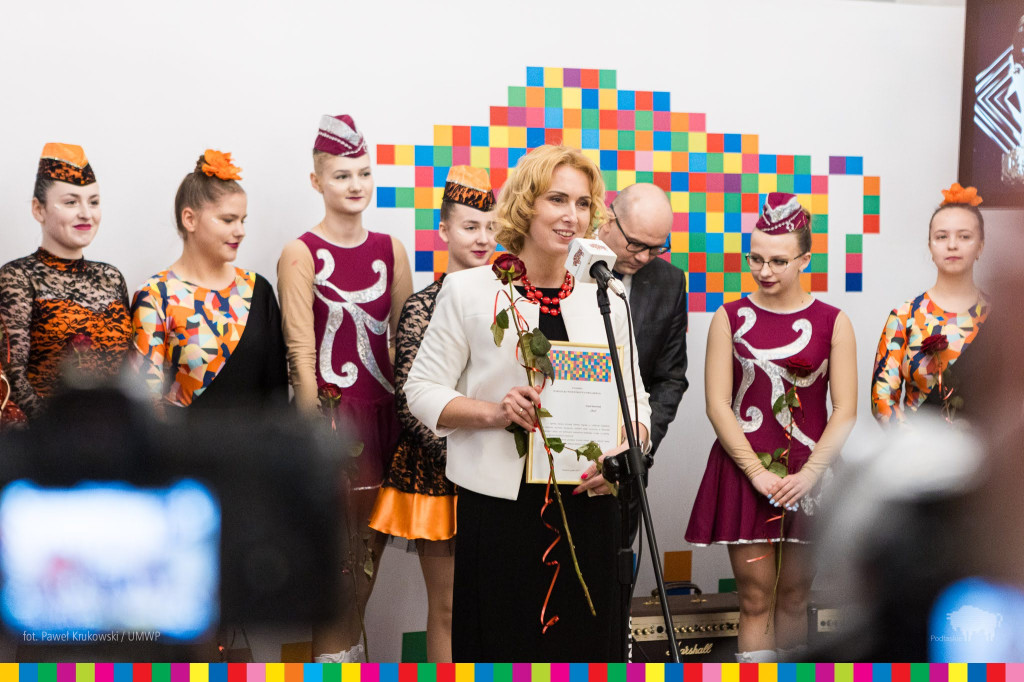 Marszałek nagrodził artystów i ludzi kultury