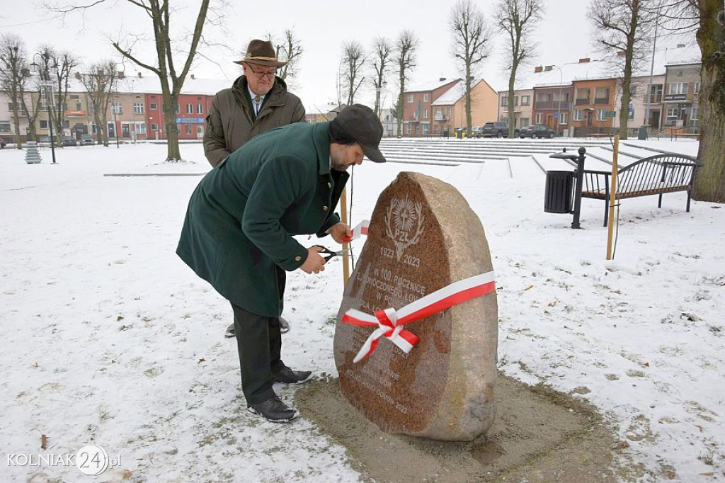W Kolnie odsłonięto pamiątkową  tablicę