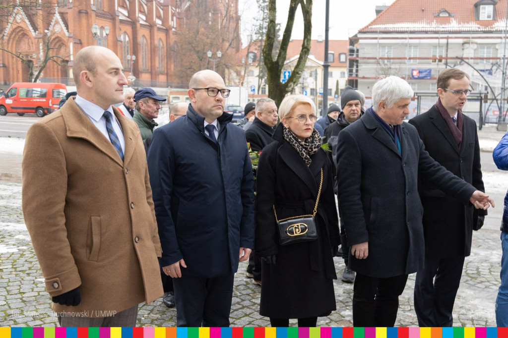 Uczczono rocznicę wprowadzenia stanu wojennego w Polsce