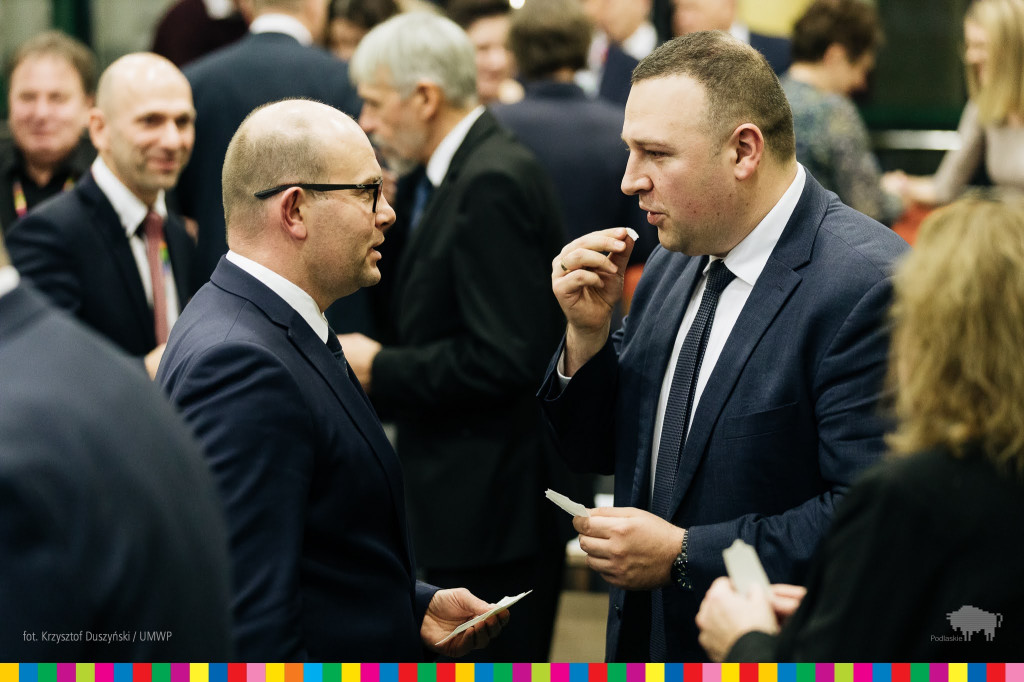 Sesja sejmiku – radni przyjęli budżet na 2024 rok