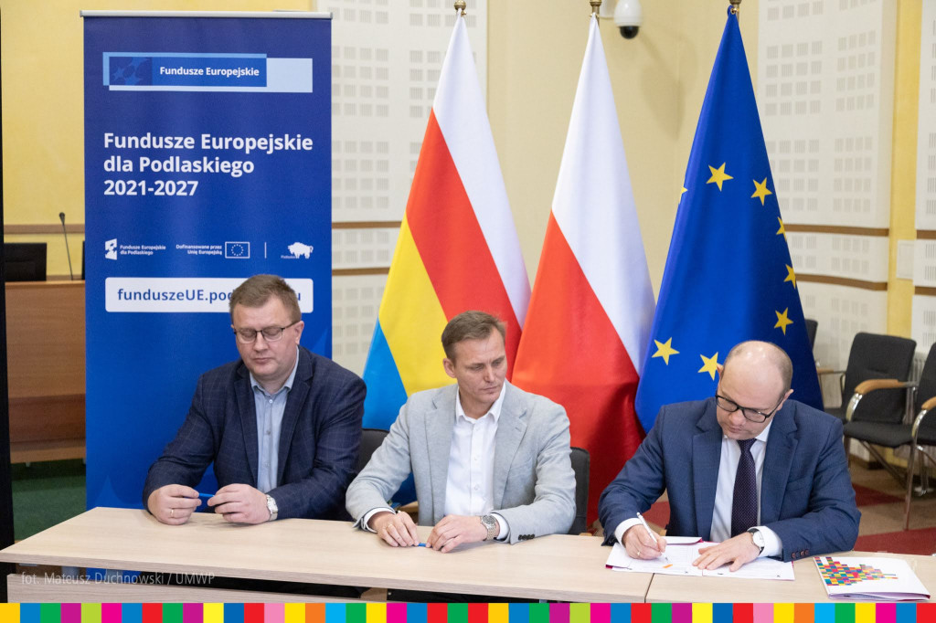 Niemal 45 mln zł na przeciwdziałanie wykluczeniu seniorów oraz osób z niepełnosprawnych