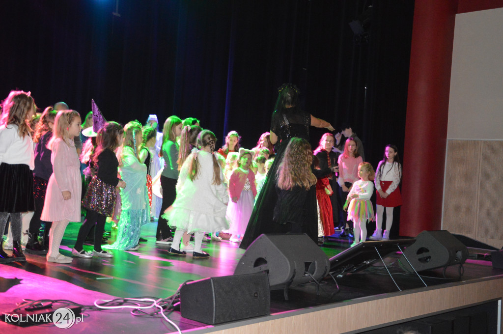 Baśniowy Bal Przebierańców w Kolnie