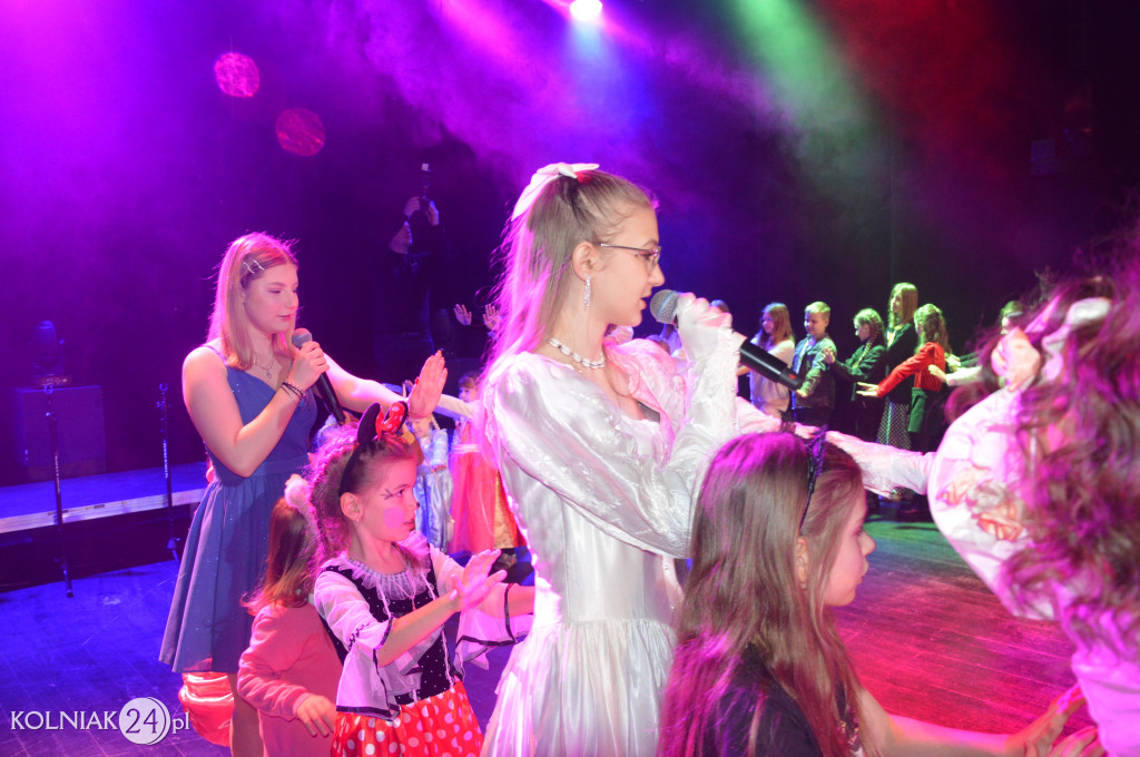 Baśniowy Bal Przebierańców w Kolnie