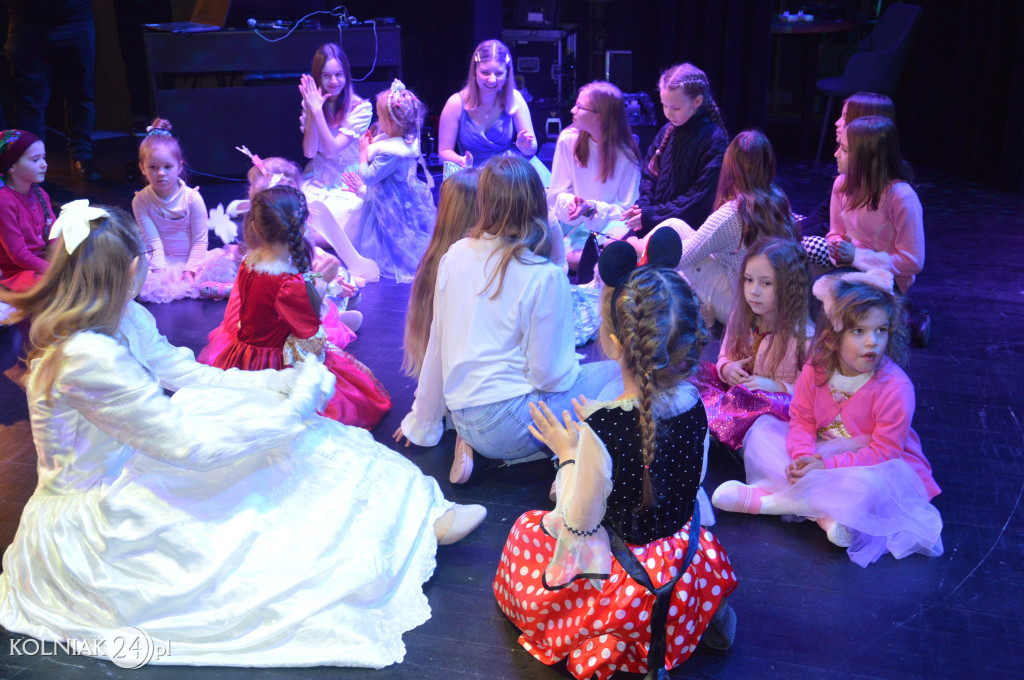 Baśniowy Bal Przebierańców w Kolnie