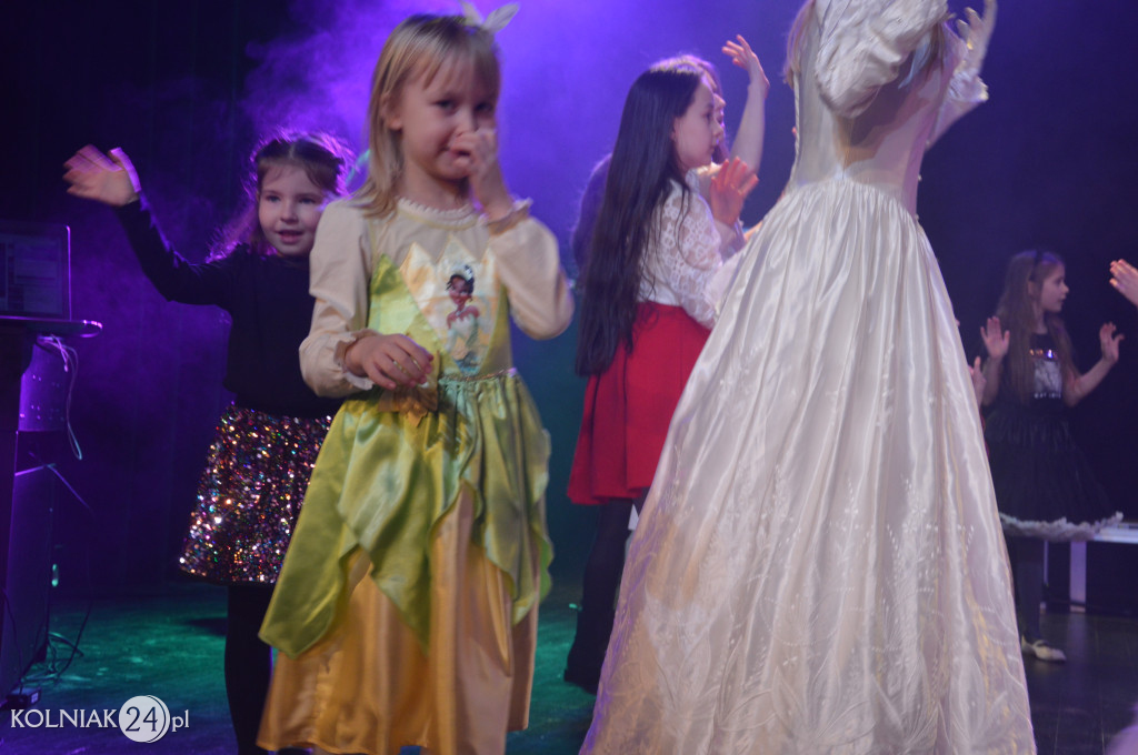 Baśniowy Bal Przebierańców w Kolnie