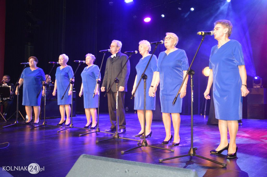 Koncert: Z uśmiechem przez starość