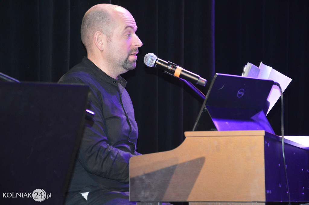 Koncert: Z uśmiechem przez starość