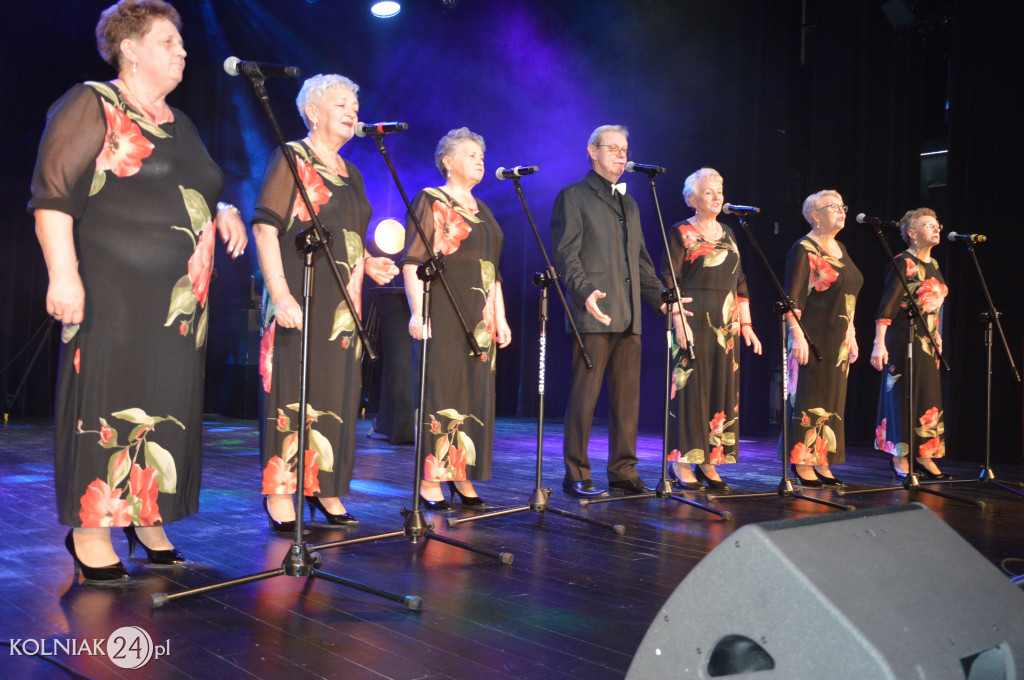 Koncert: Z uśmiechem przez starość