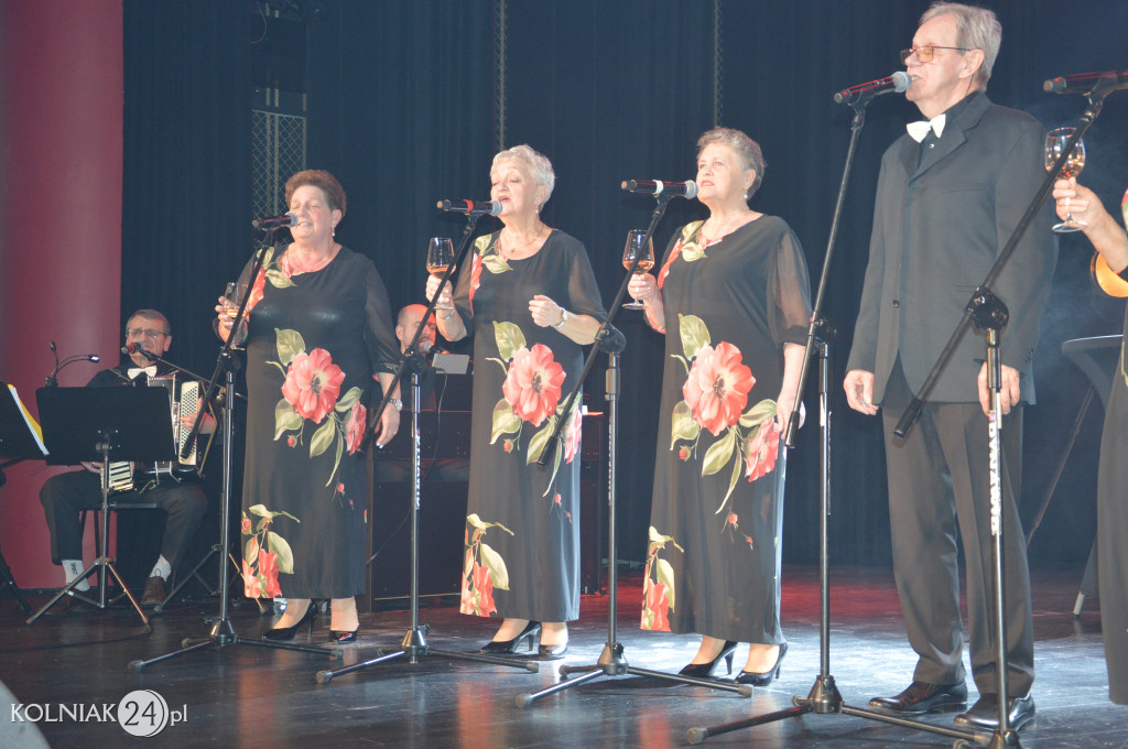 Koncert: Z uśmiechem przez starość