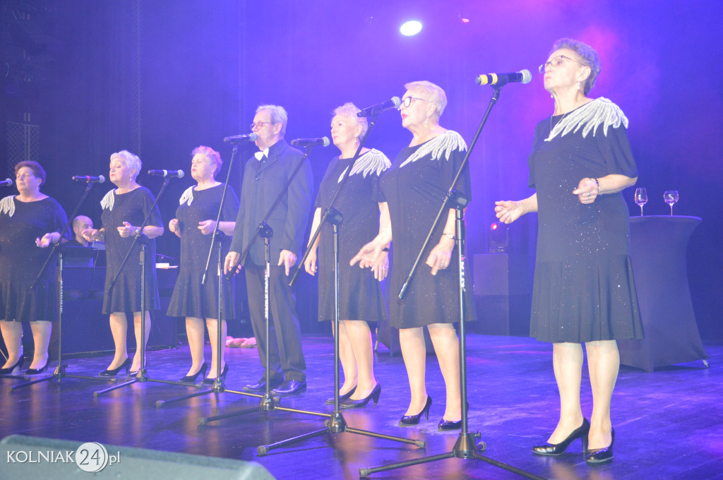 Koncert: Z uśmiechem przez starość