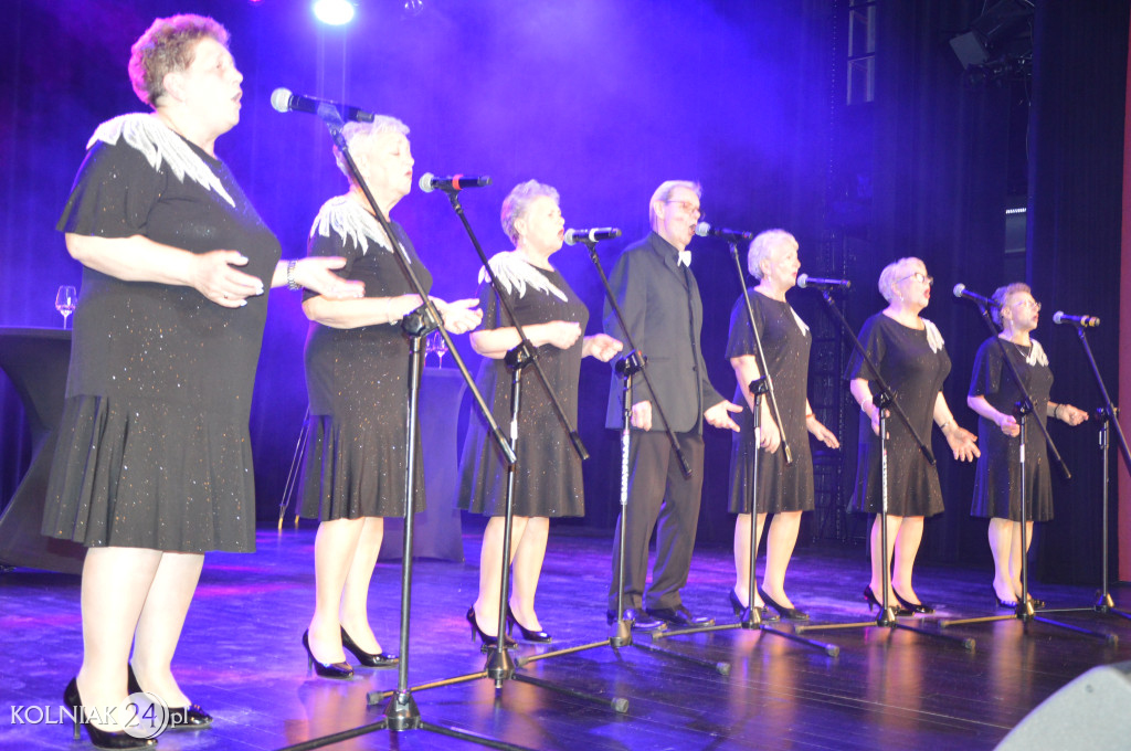 Koncert: Z uśmiechem przez starość