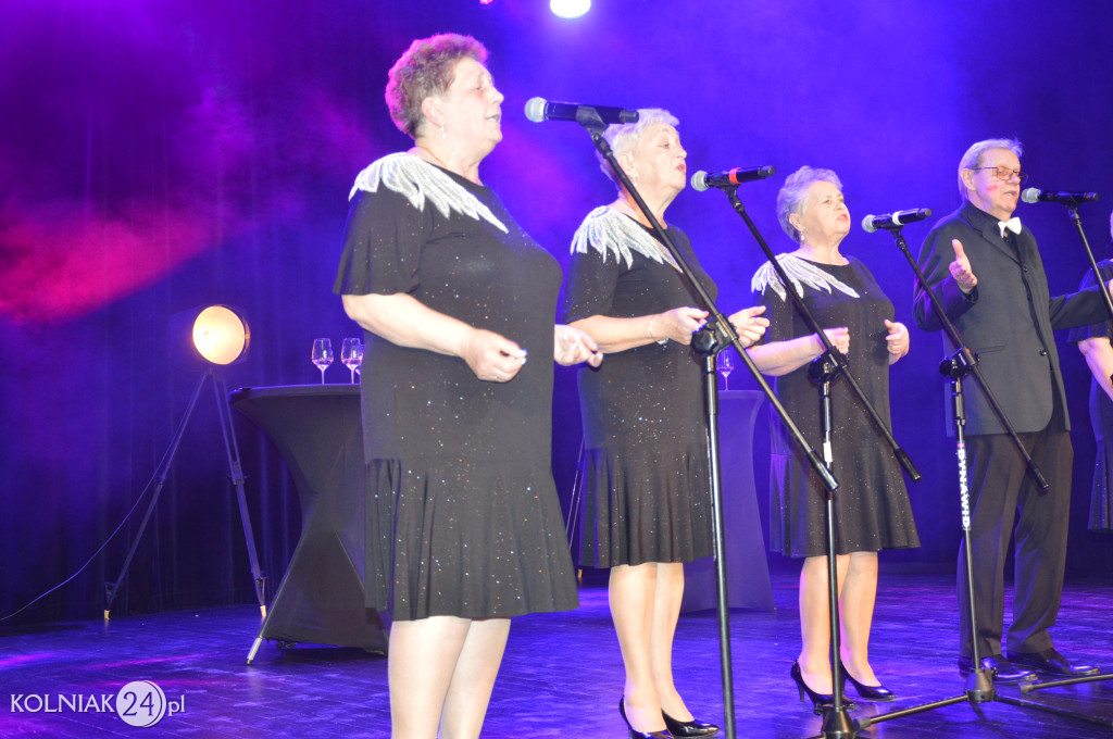 Koncert: Z uśmiechem przez starość