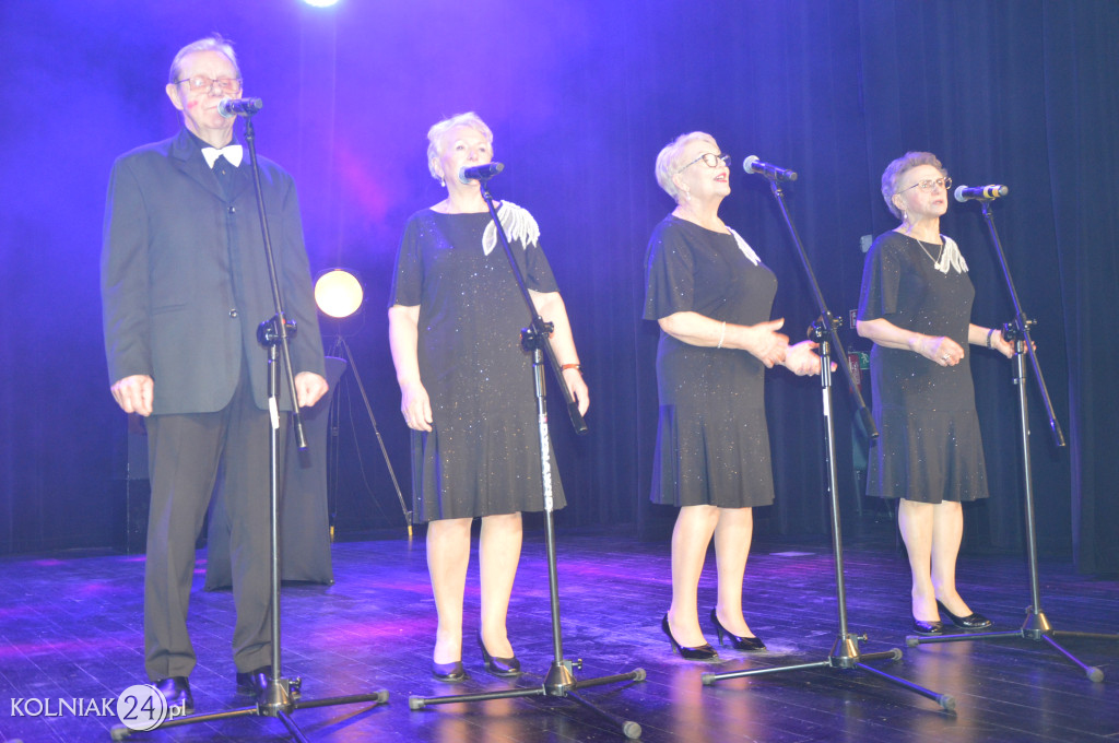 Koncert: Z uśmiechem przez starość