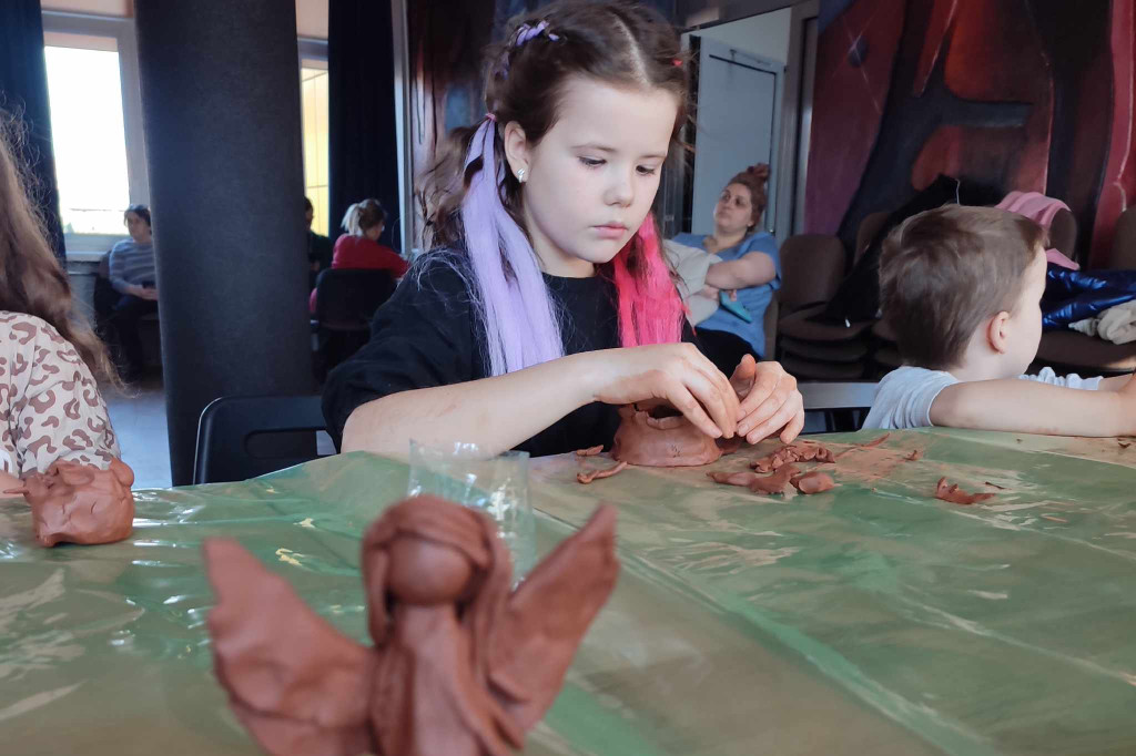 Warsztaty ceramiczne w Kokis