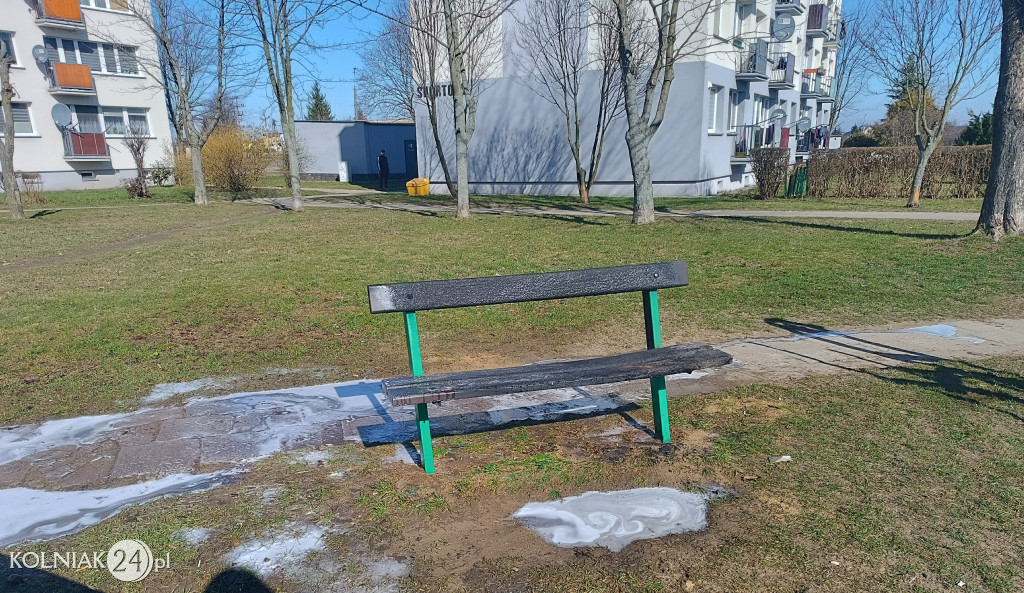 Pożar ławki w Kolnie