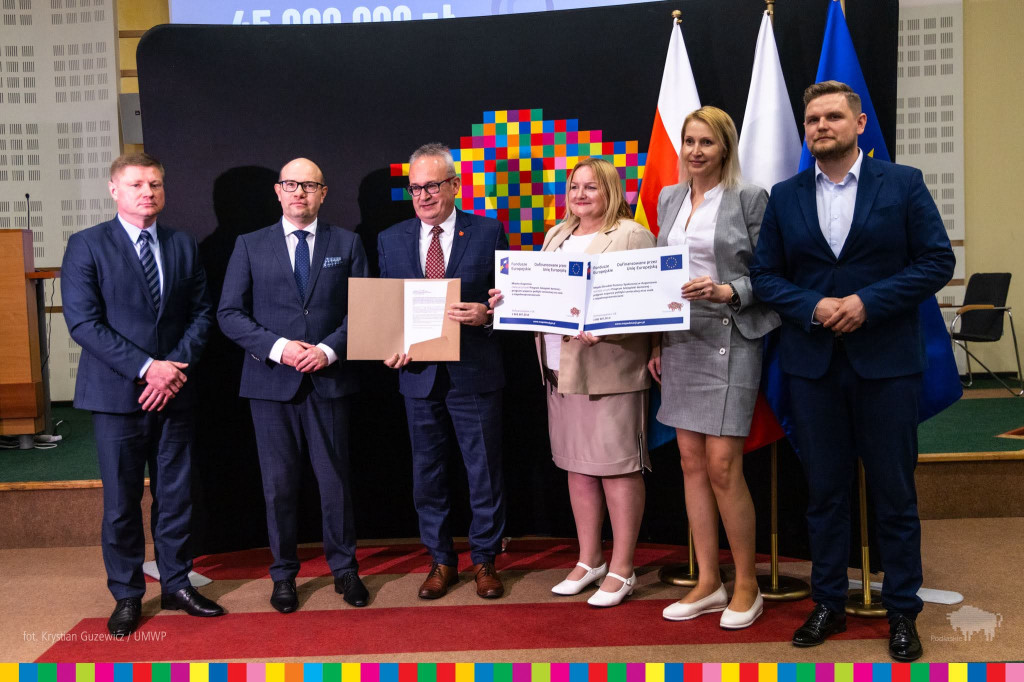 Prawie 45 mln zł na przeciwdziałanie wykluczeniu seniorów oraz osób z niepełnosprawnościami