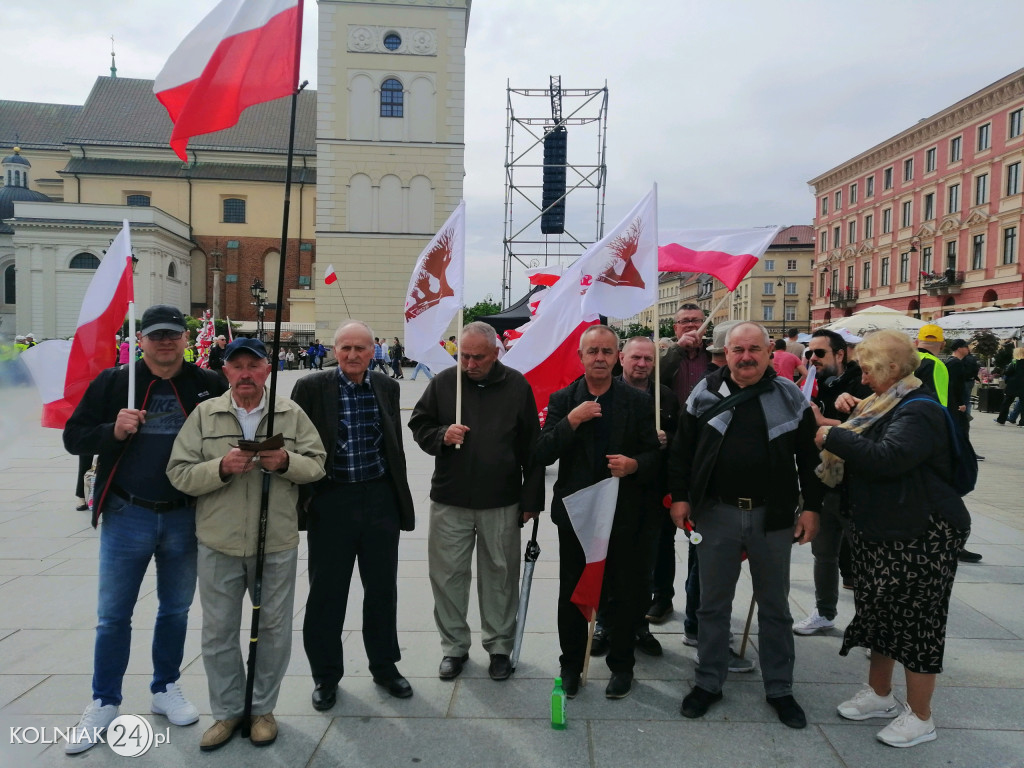 Kolnianie na marszu w Warszawie