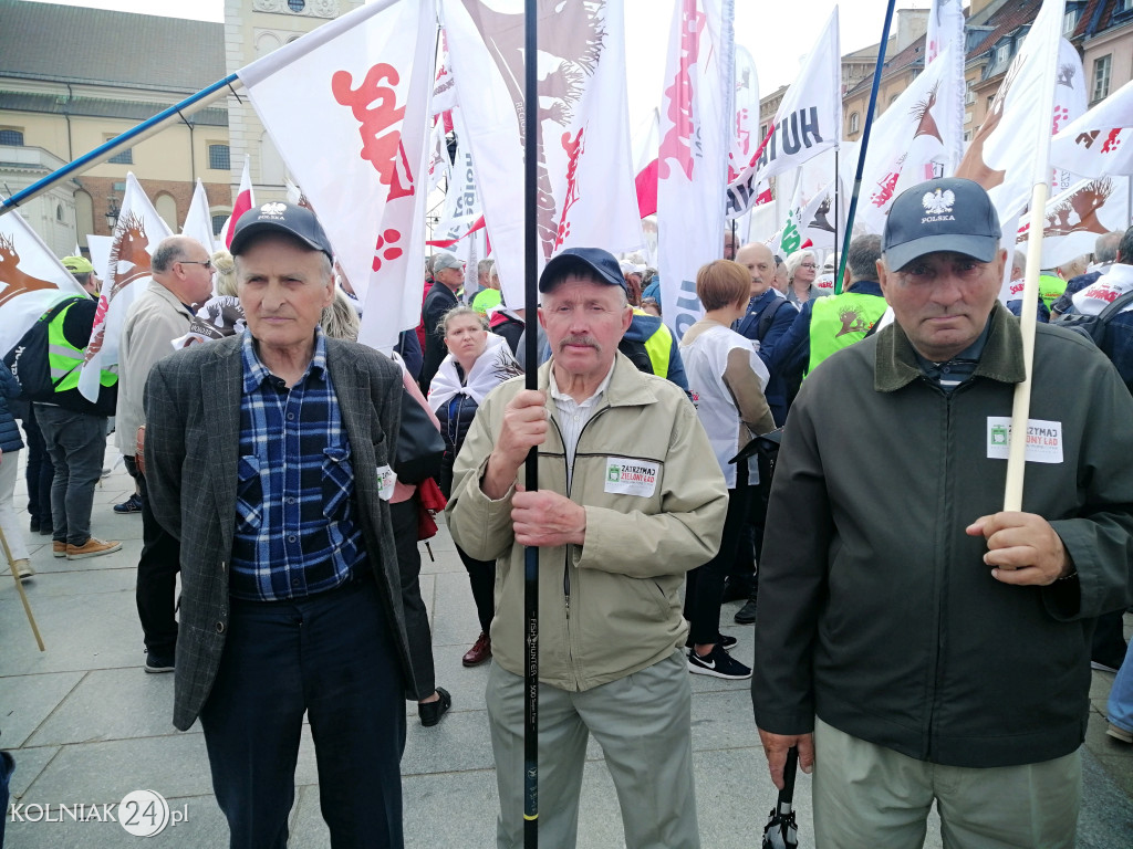 Kolnianie na marszu w Warszawie