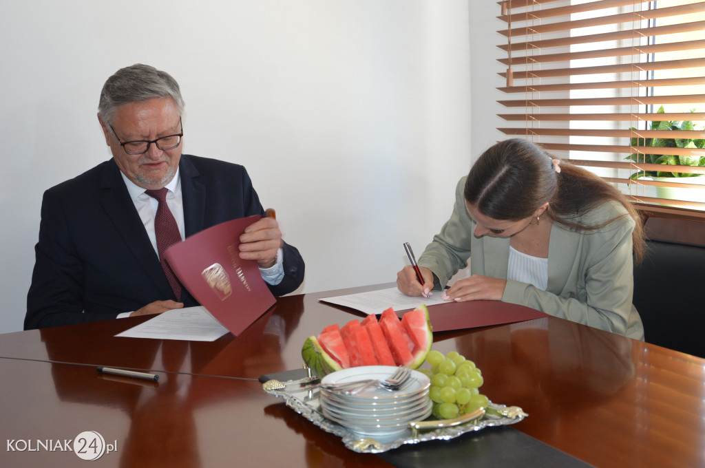 Duśka podpisała umowę z UM Kolno