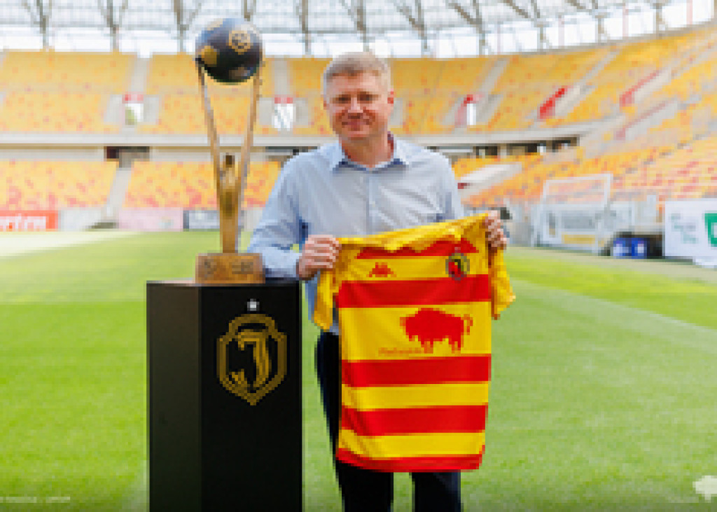 Jagiellonia Białystok zaprezentowała stroje meczowe na nowy sezon